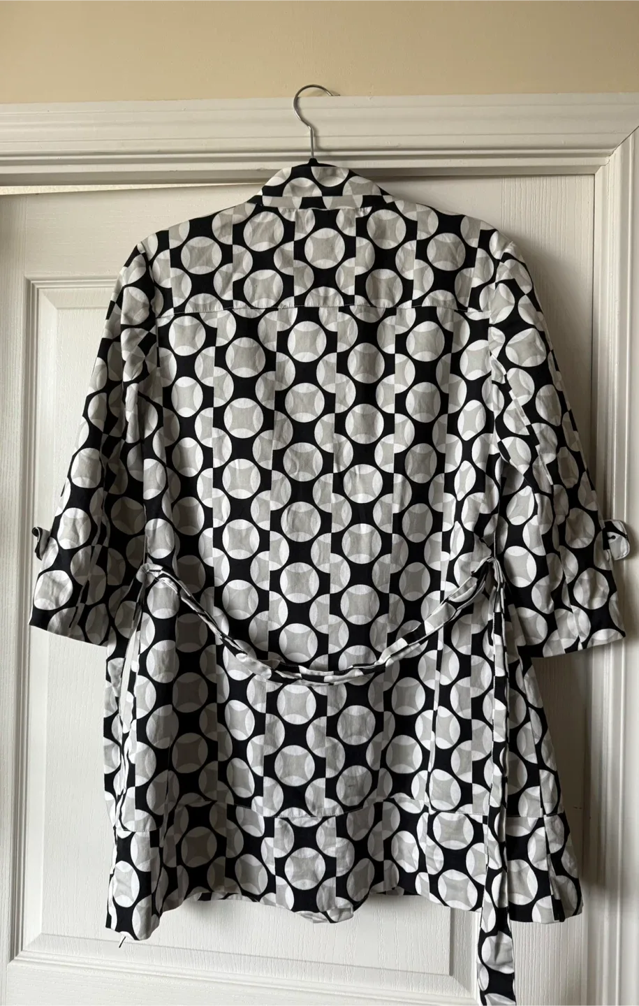 Madison Petite Black/White Patterned Coat, PM image indicator(2)