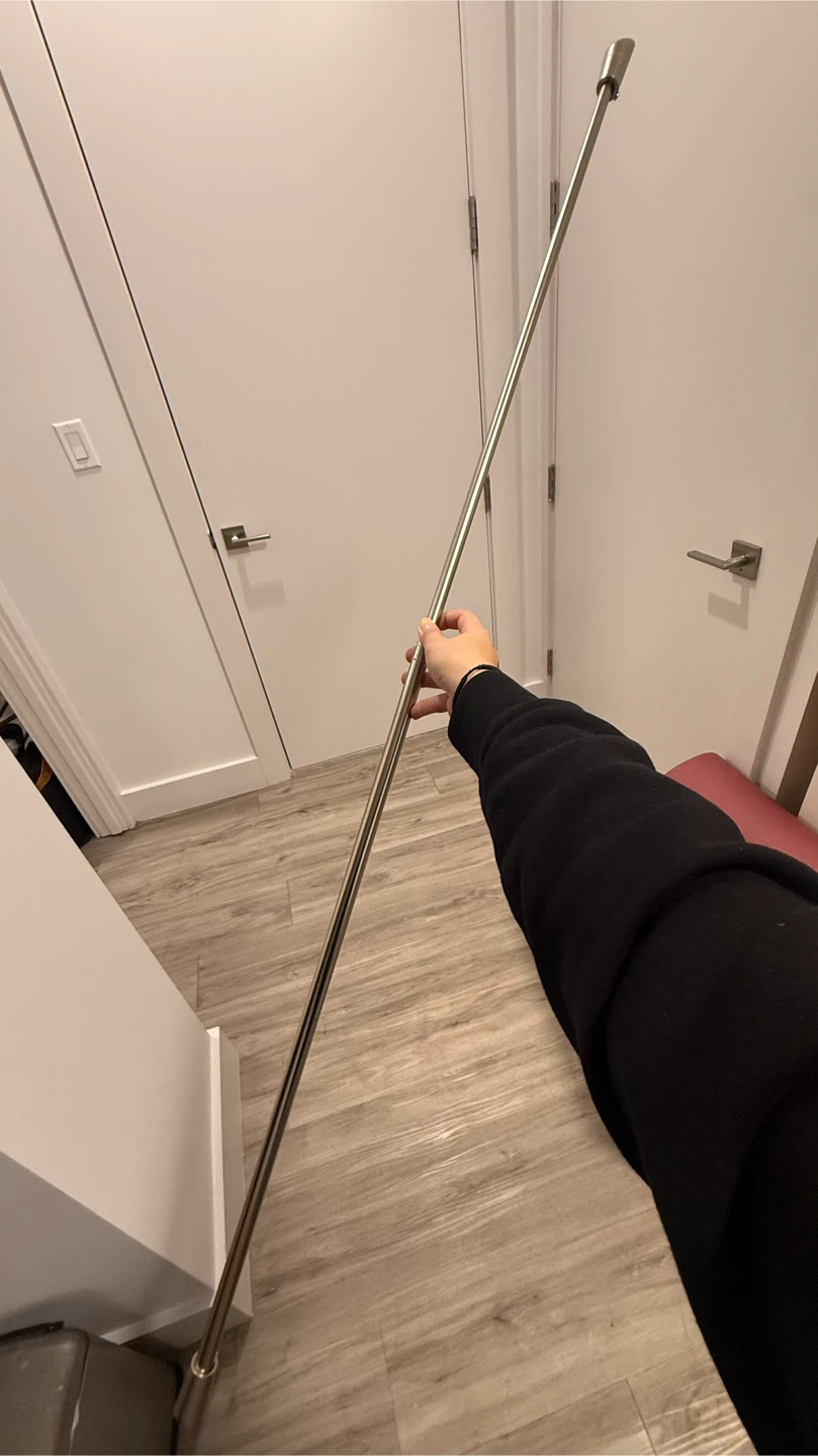 Silver Metal Curtain Rod - 4 Feet and expands - photo 4