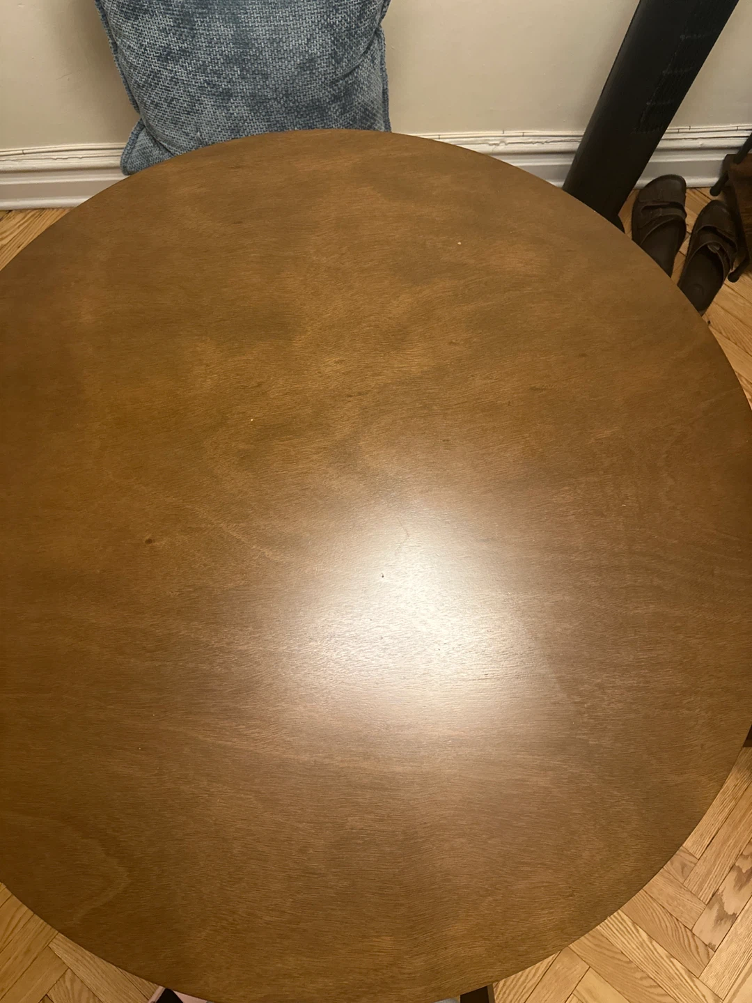 Round Dining Table with 4 Chairs - photo 2