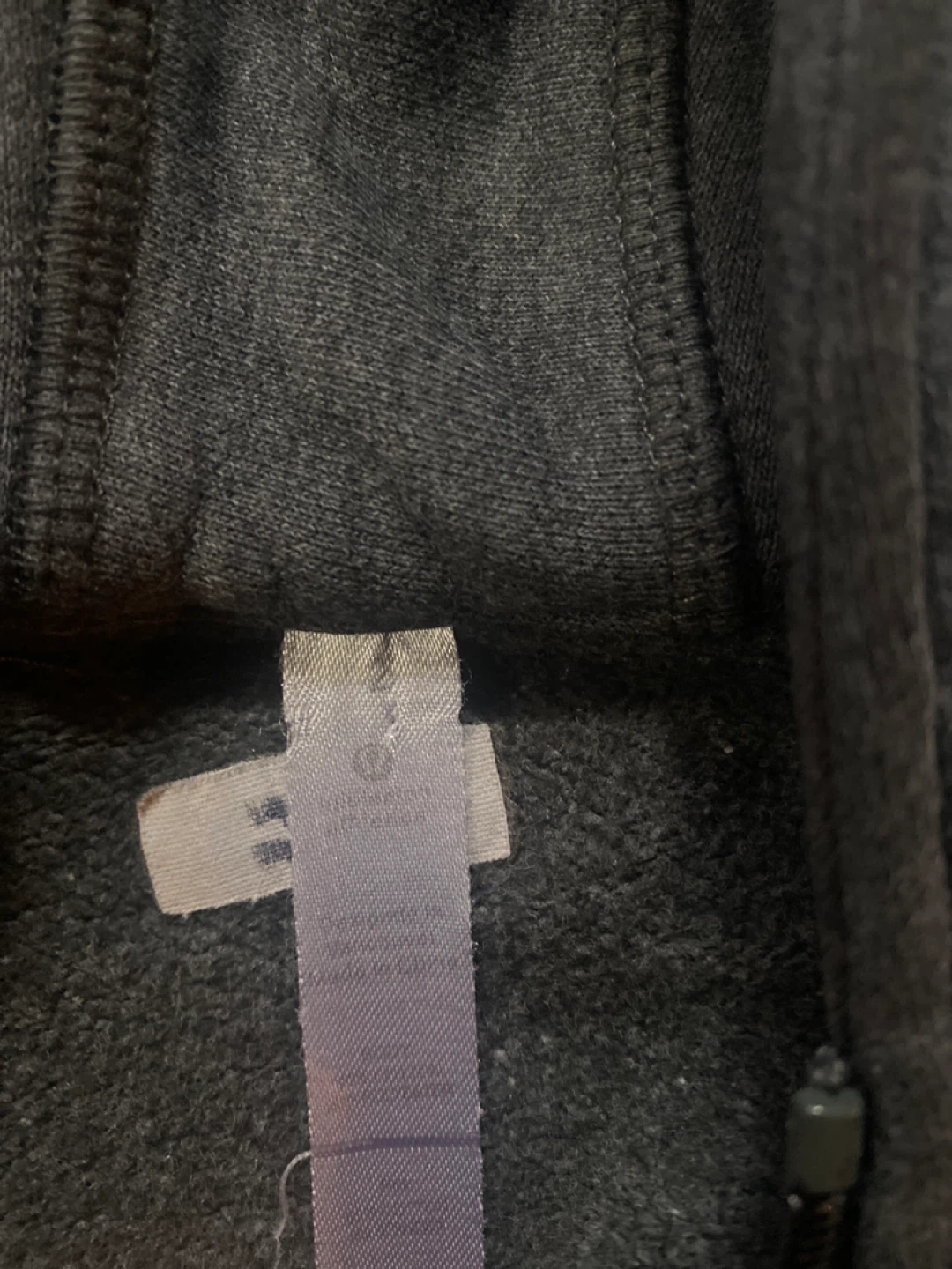Lululemon Scuba Hoodie III - Size 2 - photo 3