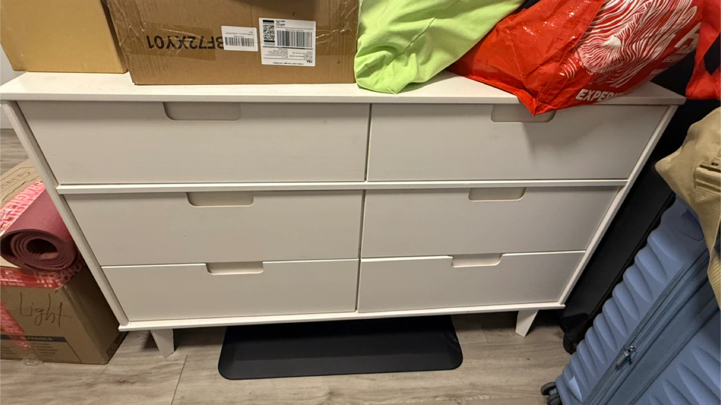Beautiful real wood White 6-Drawer Dresser - photo 3