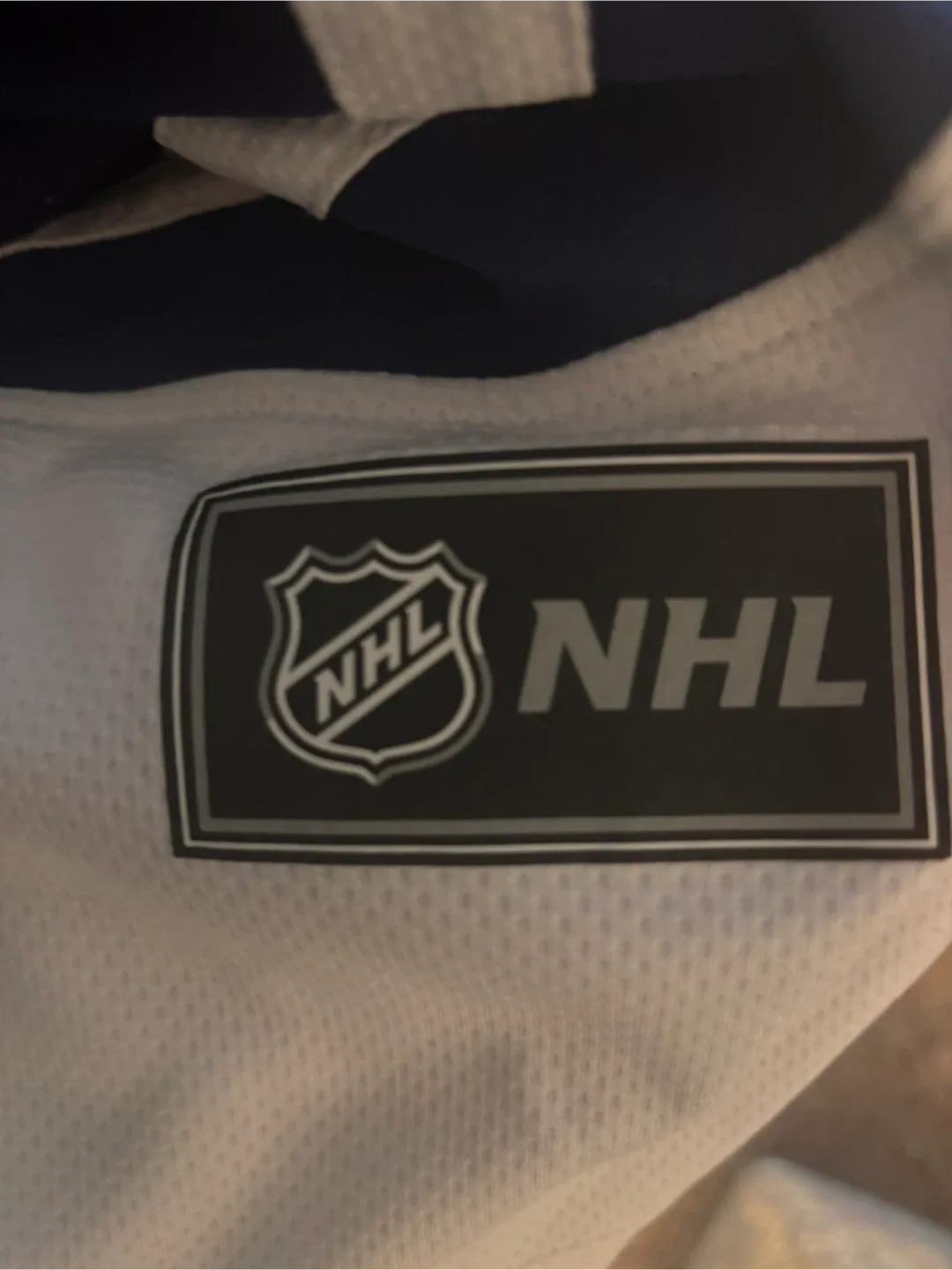 Toronto Maple Leafs NHL Jersey Size L/XL image indicator(4)