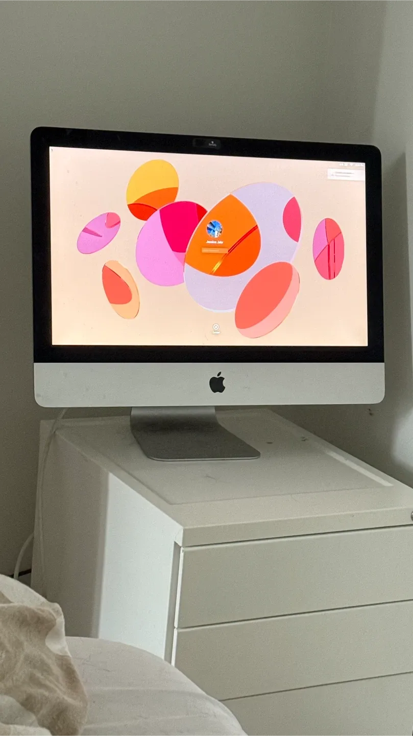 Apple iMac 21.5 inches - 2013
