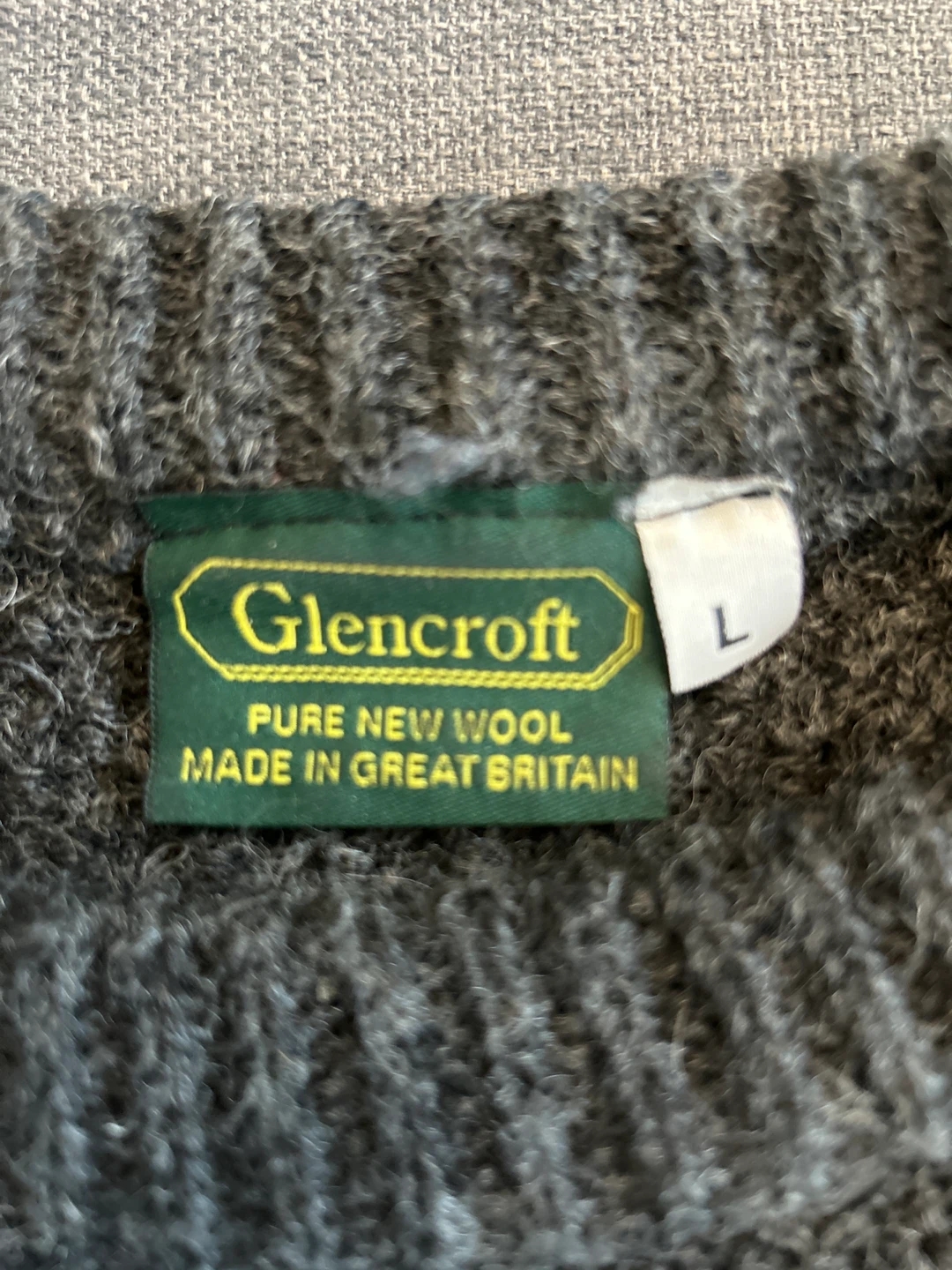 Glencroft Pure New Wool Sweater - Size L - photo 4