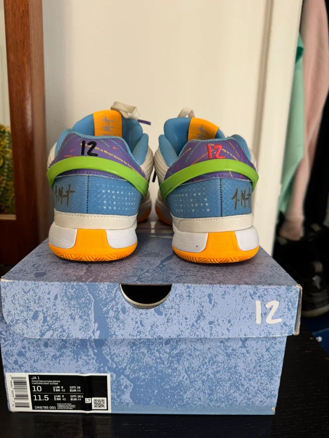 Nike Ja 1 Family Trivia (10us mens) image indicator(4)