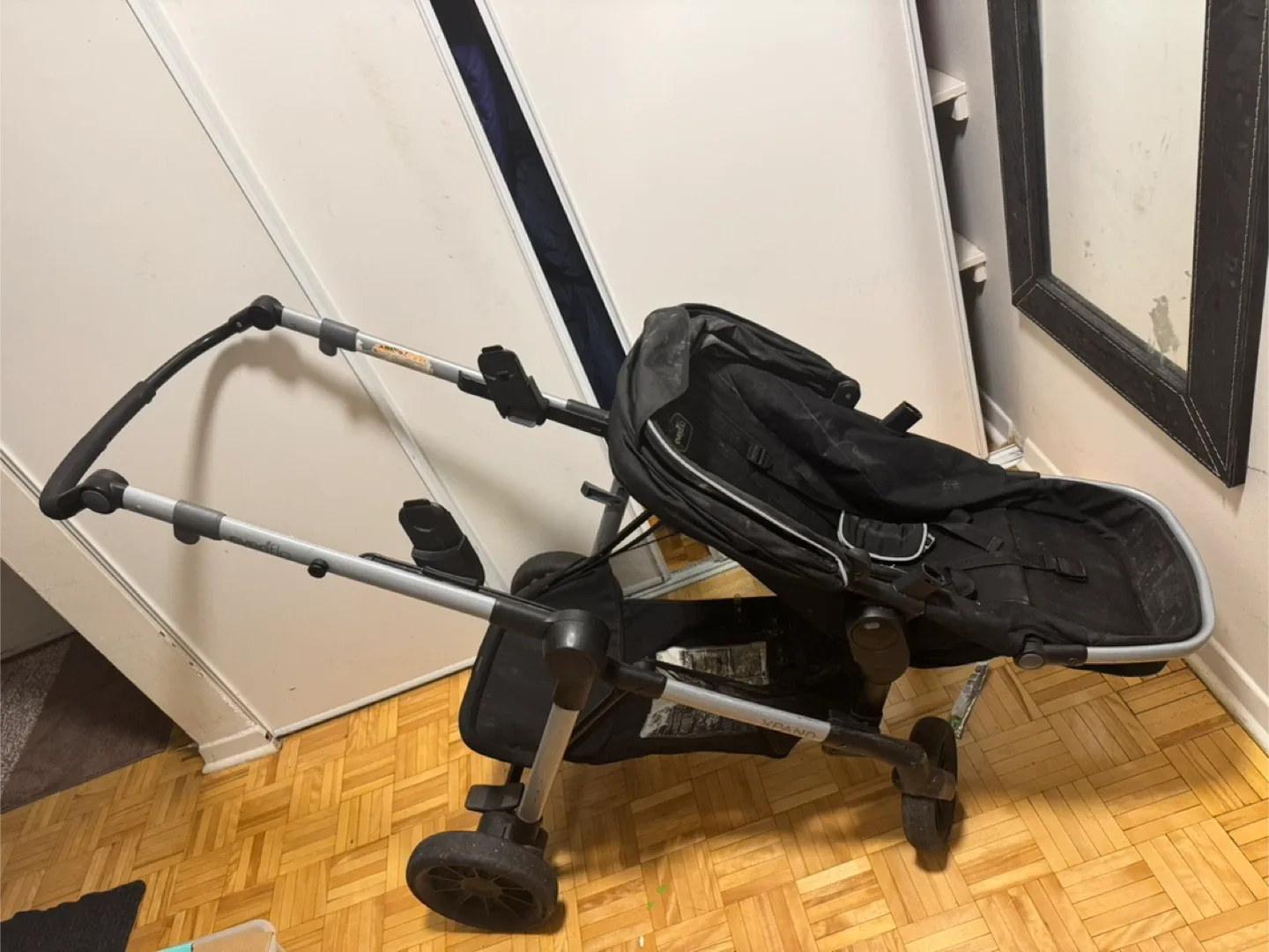 Even Black Stroller (Pivot Expand) image indicator(5)