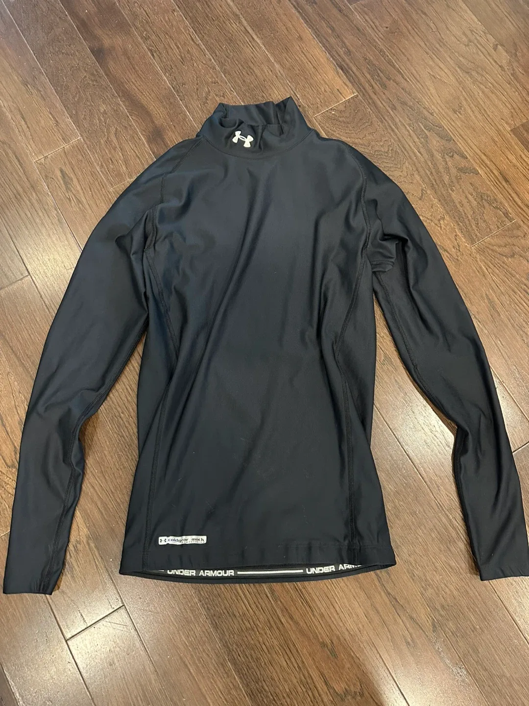 Under Armour ColdGear Mock Compression Shirt - M