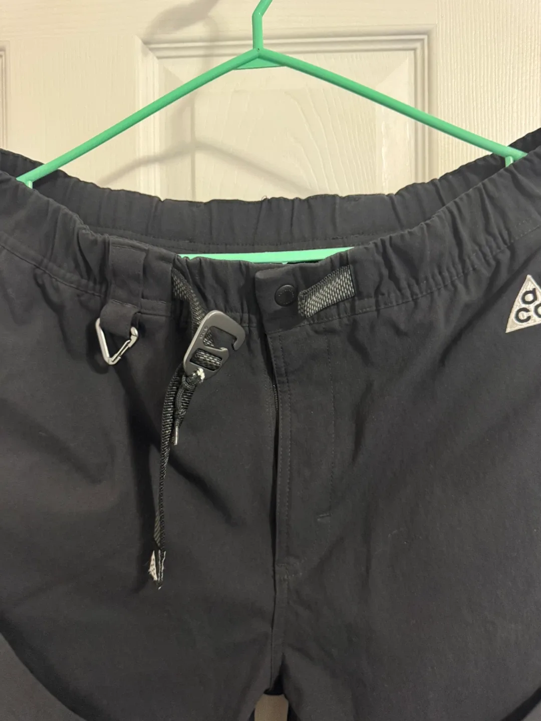 Nike ACG Women's Mid-Rise Hike Pants Black/Summit (Medium) image indicator(3)