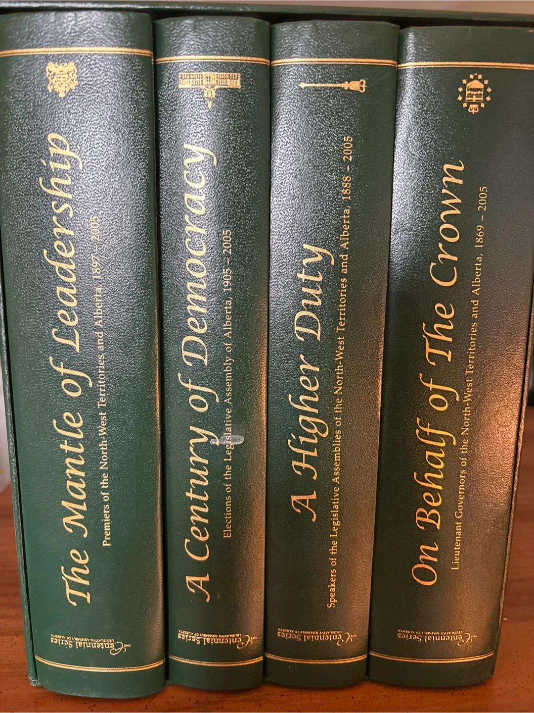 Title Books in the Cover