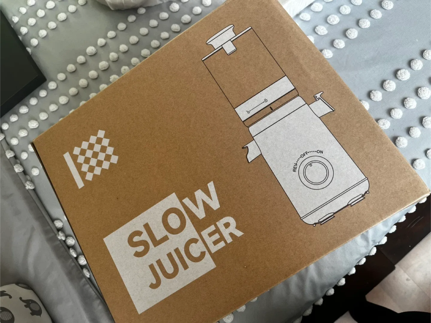 New Slow Juicer with Box thumbnail