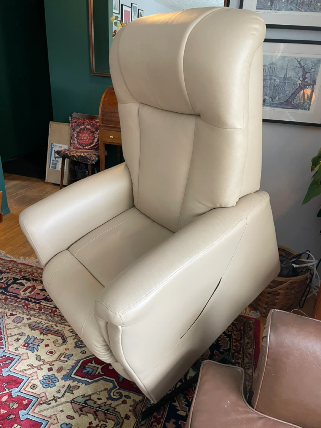 Power Lift, Massage, Heat, Beige Recliner Chair - photo 4