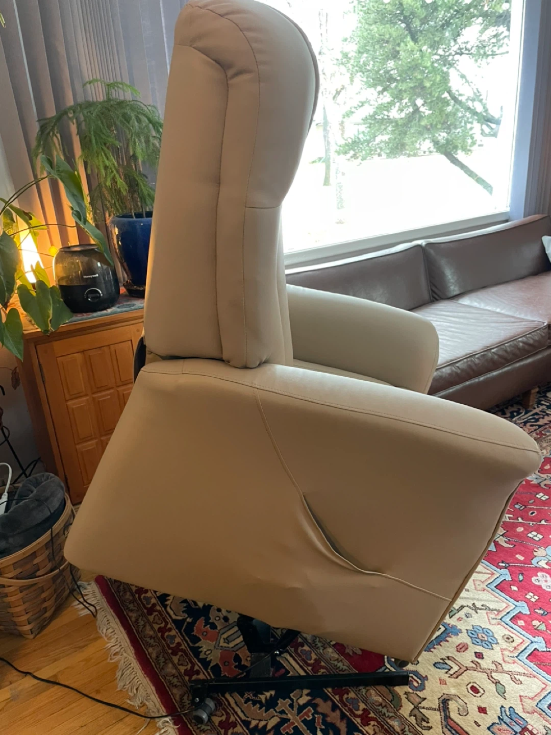 Power Lift, Massage, Heat, Beige Recliner Chair - photo 3