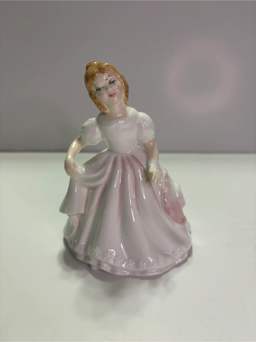 Royal Doulton Vintage Porcelain Figurine - “Amanda” HN 2996