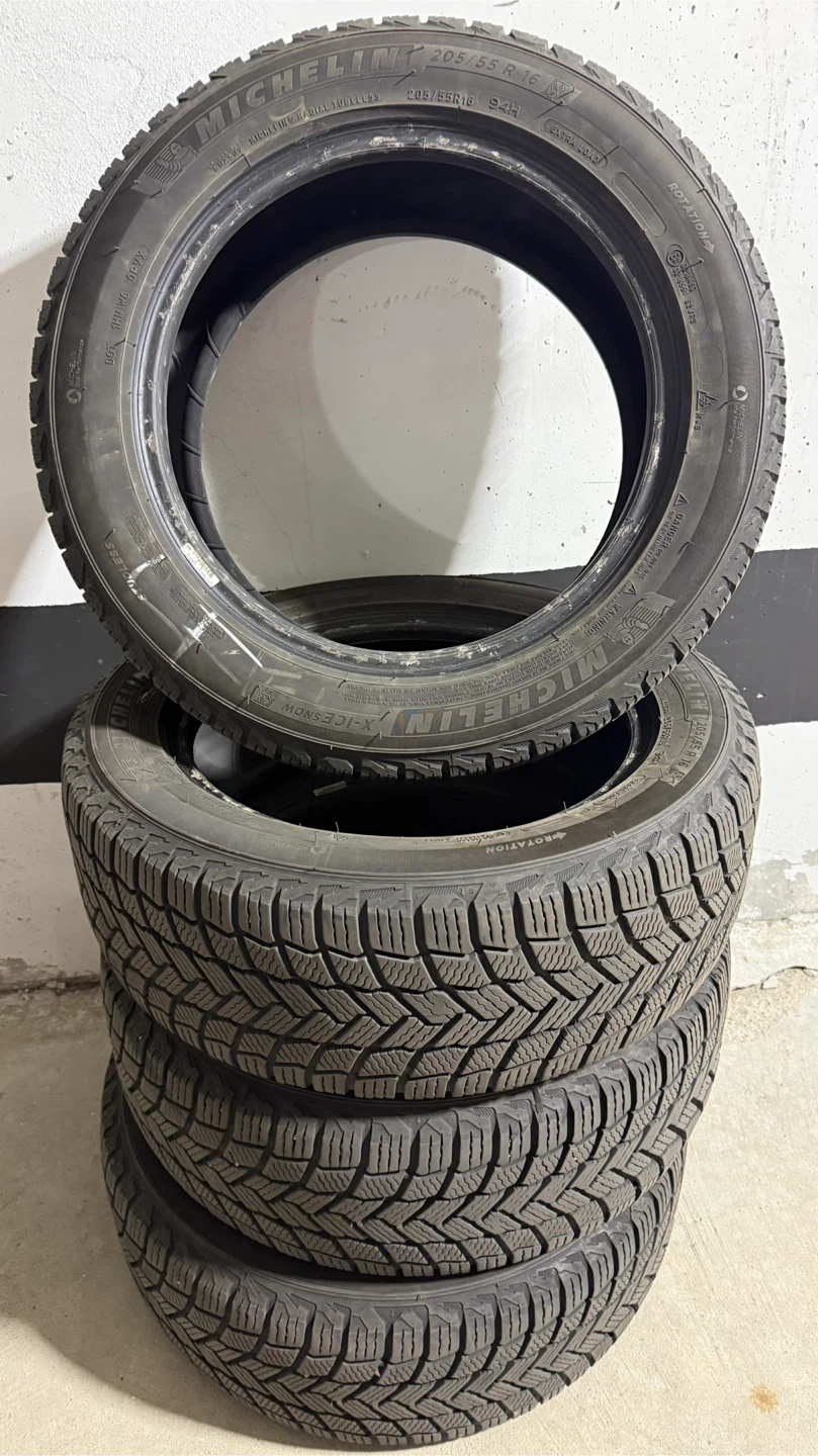Michelin X-Ice Snow 205/55 R16 Tires (rubber only)