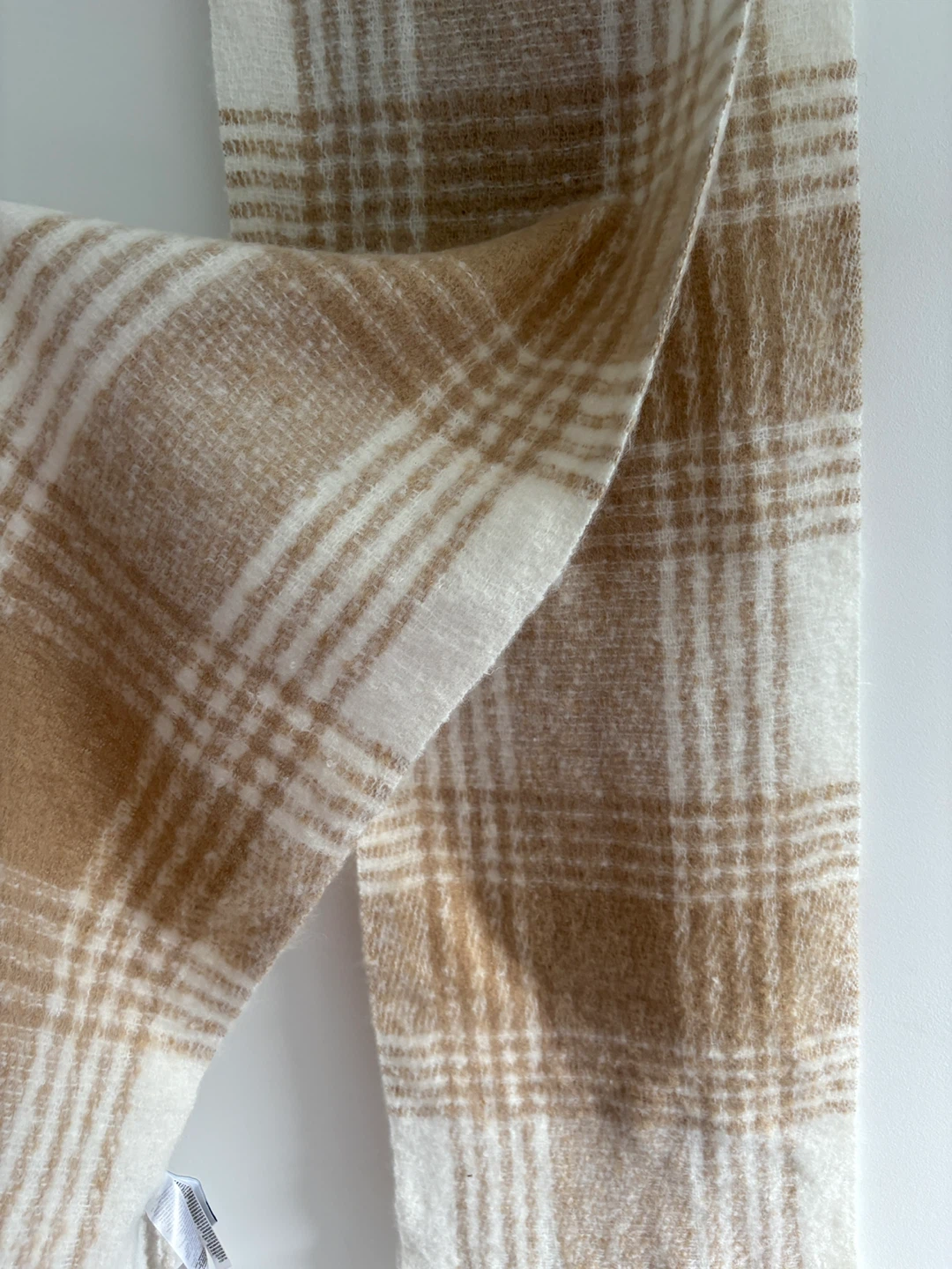 Brand New Old Navy Plaid Scarf - One Size - photo 2