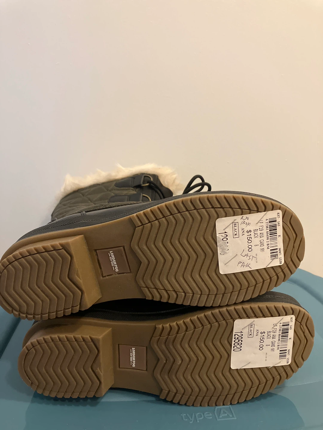 London Fog Winter Boots - Size 8M - photo 4