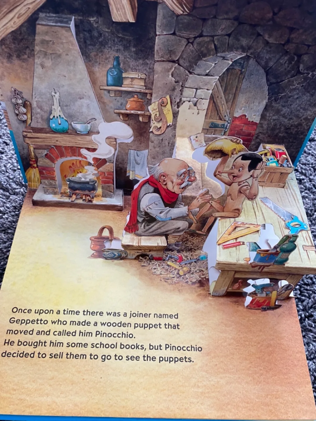 Tony Wolf Pinocchio Three-Dimensional Pop-Up Book image indicator(2)