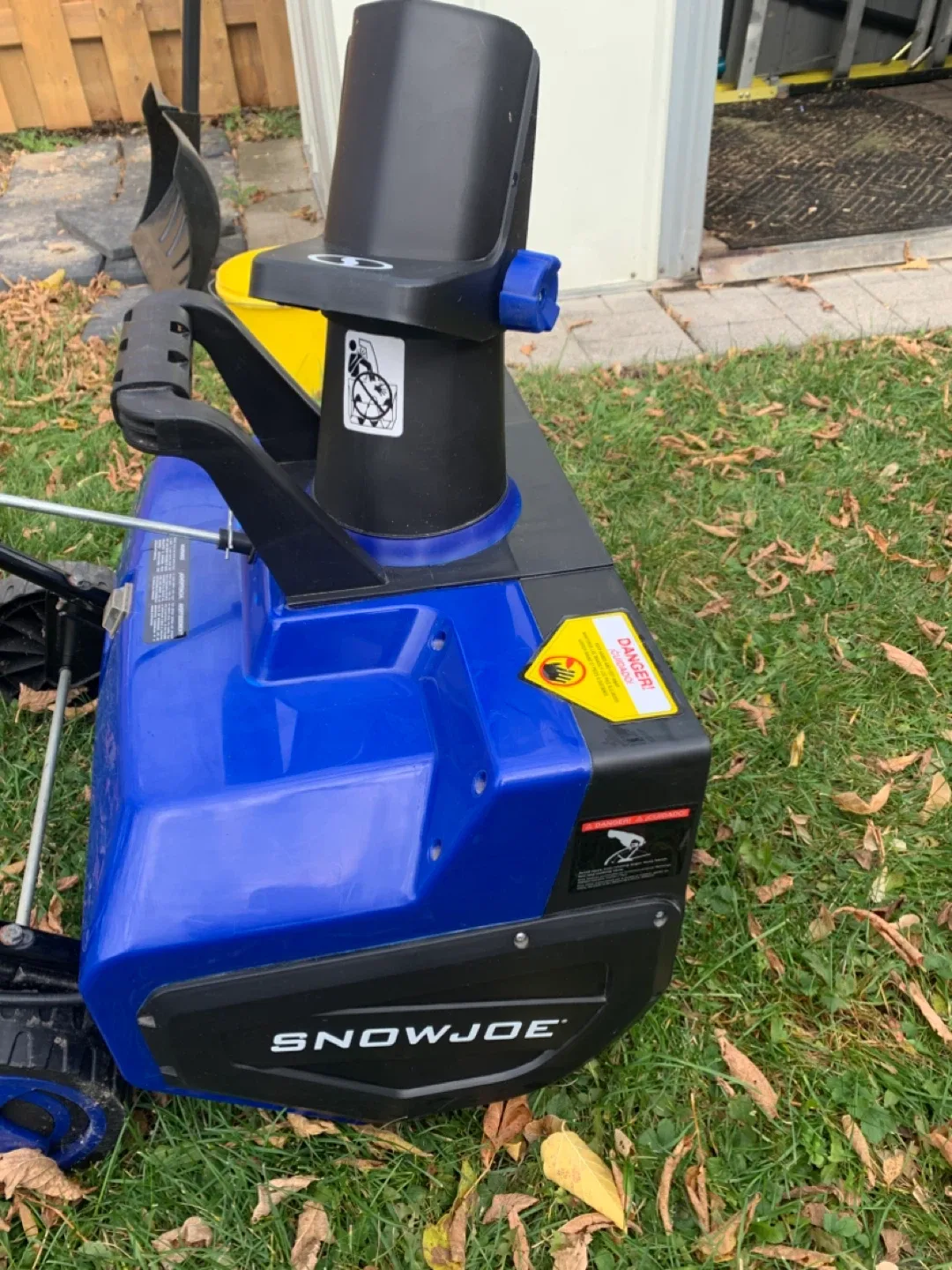 Snow Joe Electric Snow Shovel image indicator(3)