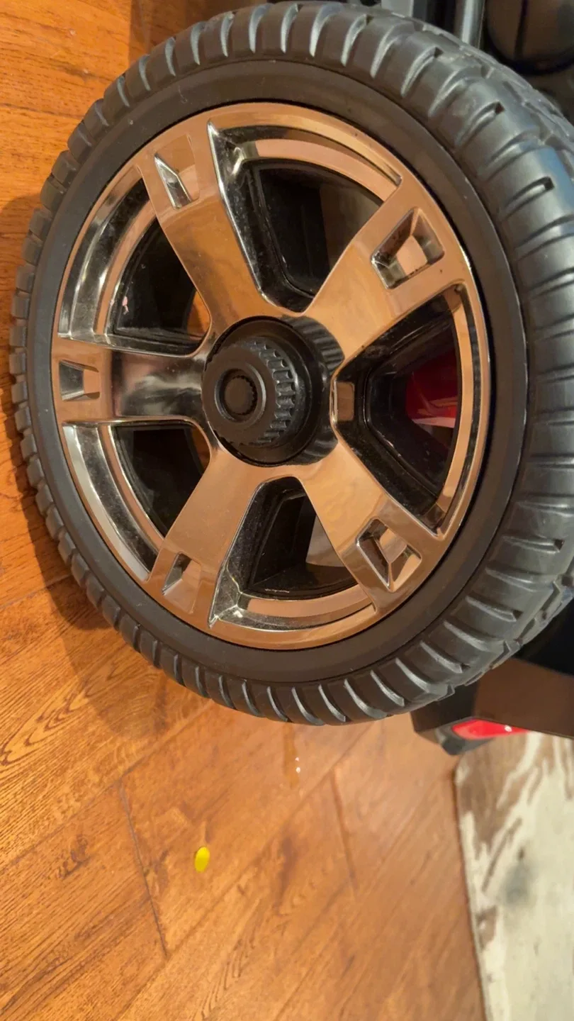 12V Spider Bike 2 Seater Kids Ride on Motorcycle image indicator(8)