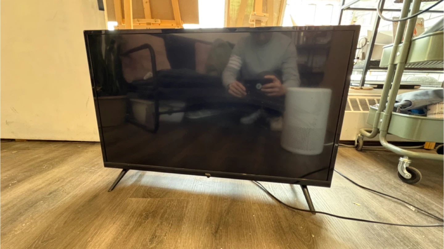 TCL 32S334-CA 32" Smart LED TV - photo 2