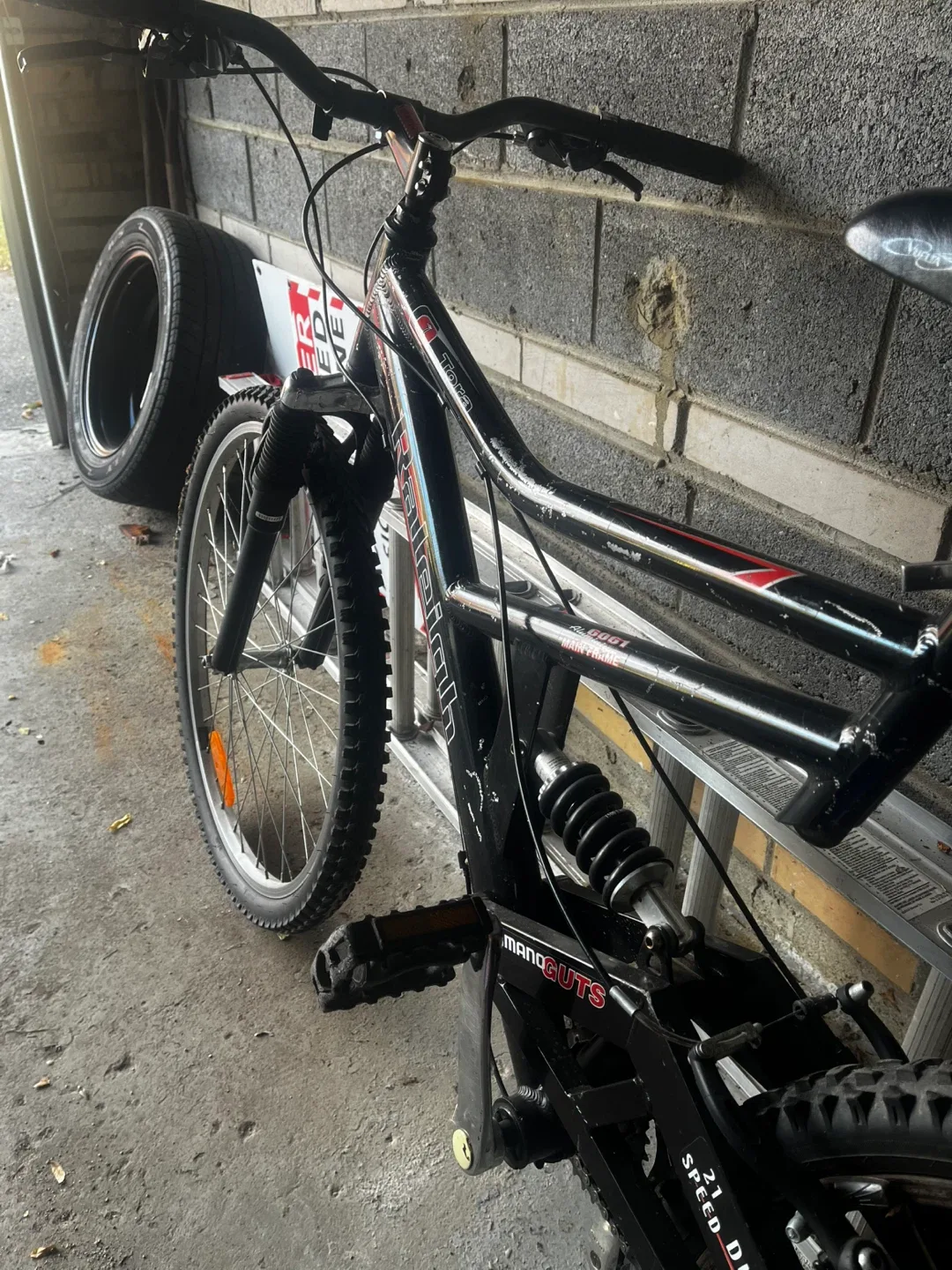 2 bikes for sale image indicator(6)