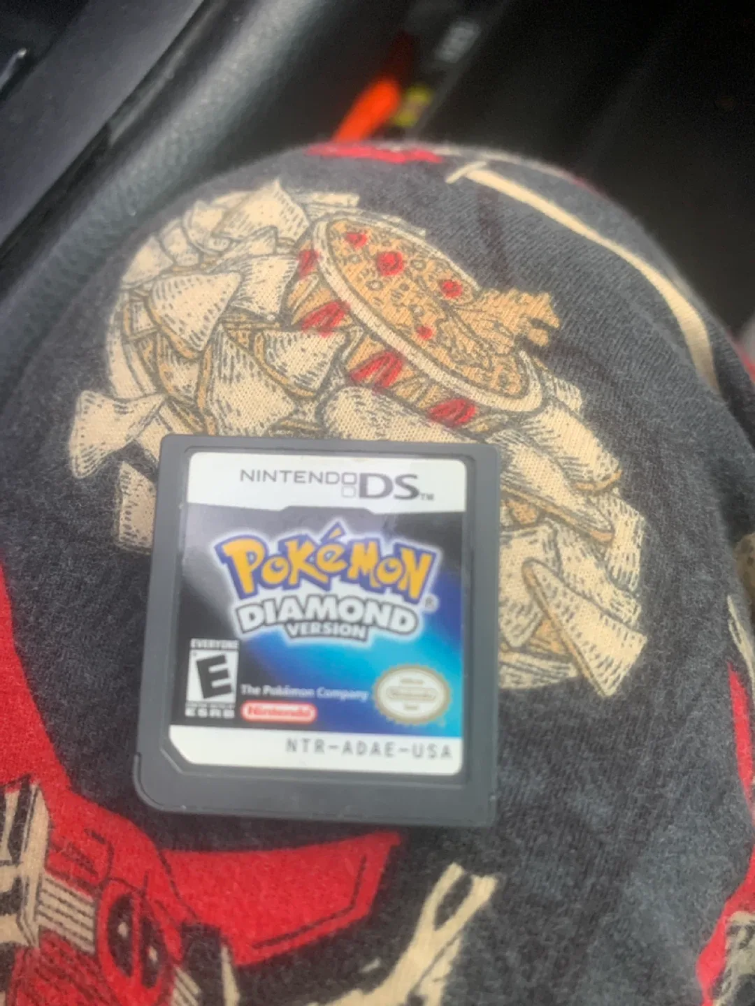 Nintendo 3DS Black with Pokemon Diamond image indicator(2)