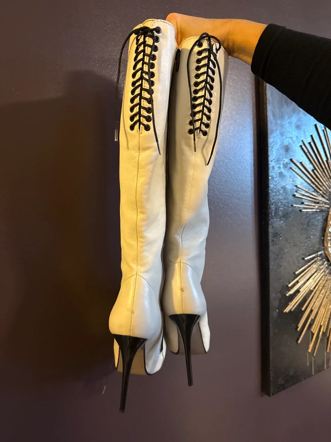 White Lace-Up Heel Boots image indicator(3)