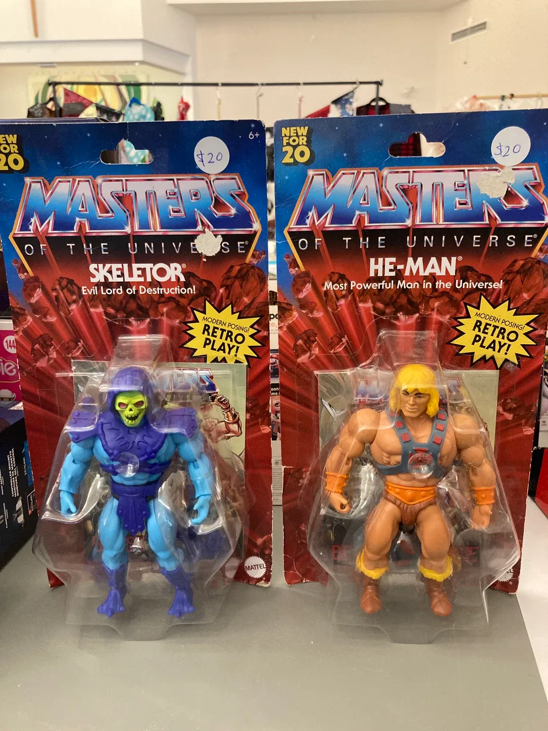 Masters of the Universe He-Man & Skeletor figures