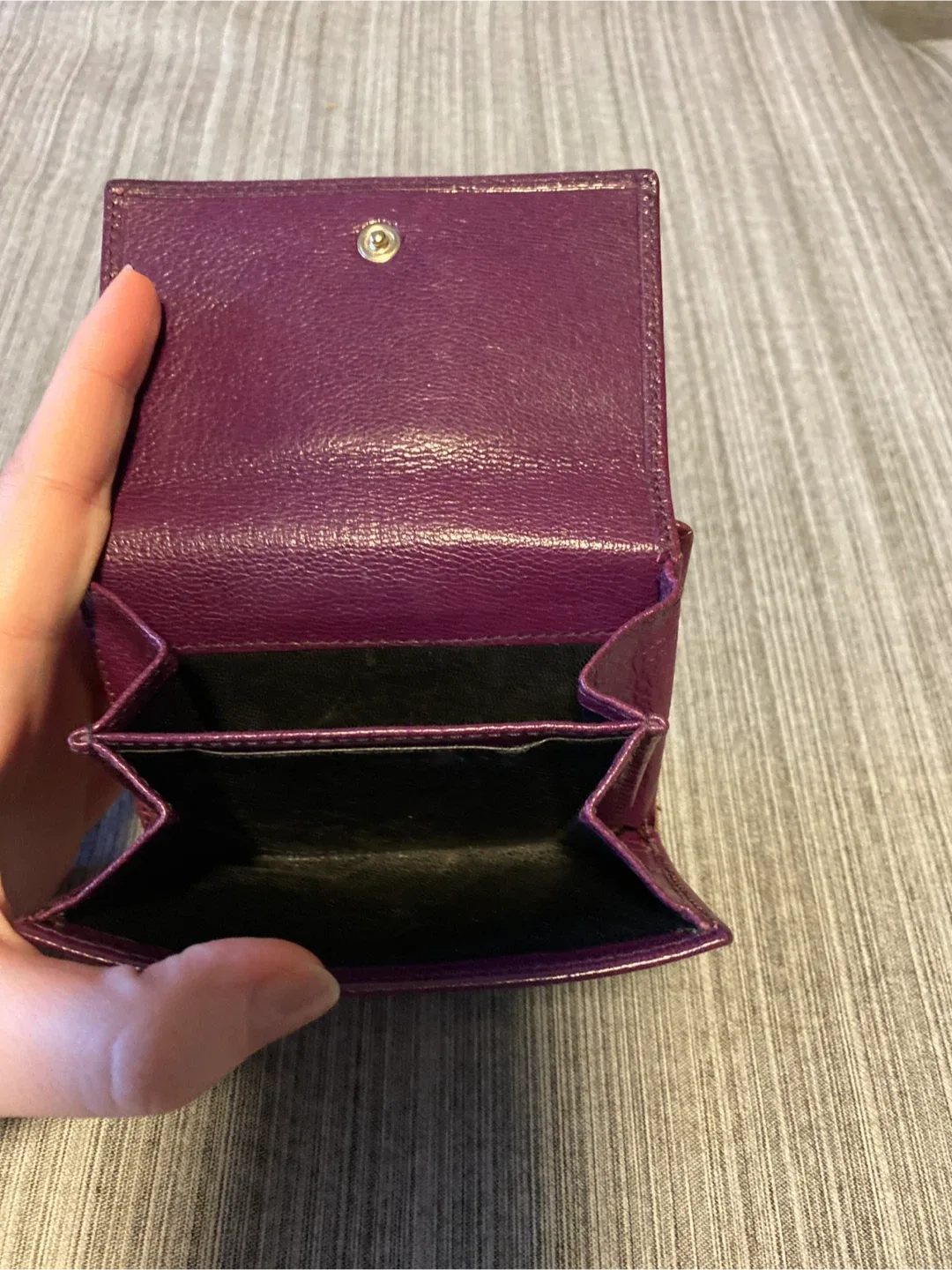 Gucci Purple Leather Wallet image indicator(3)