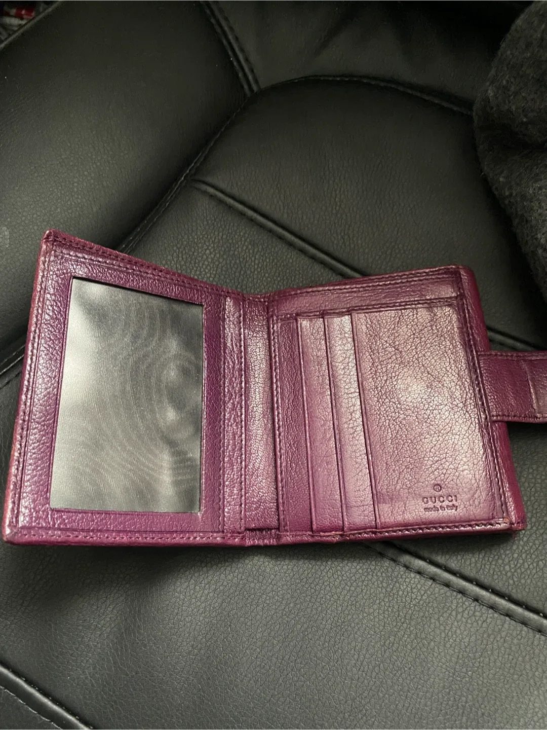 Gucci Purple Leather Wallet image indicator(5)