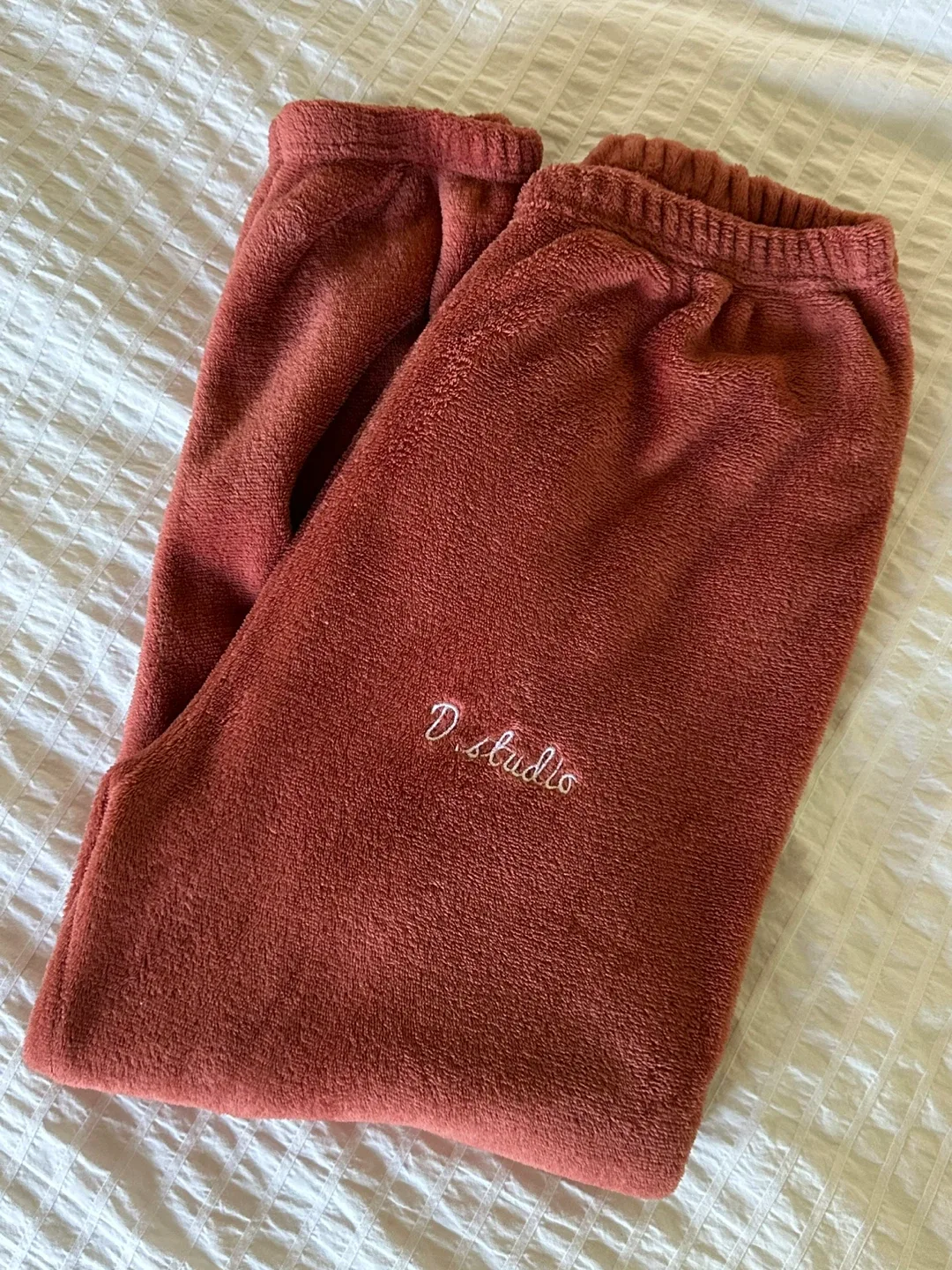 Lounge pants (petite or suitable for kids) image indicator(3)