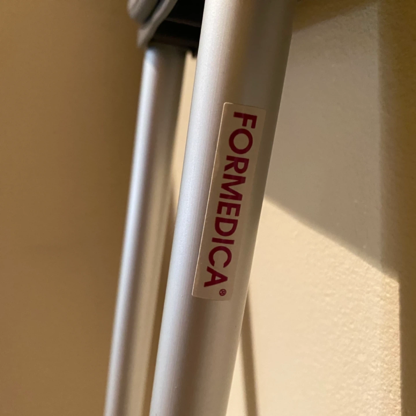 Adjustable Aluminum Crutches - photo 2