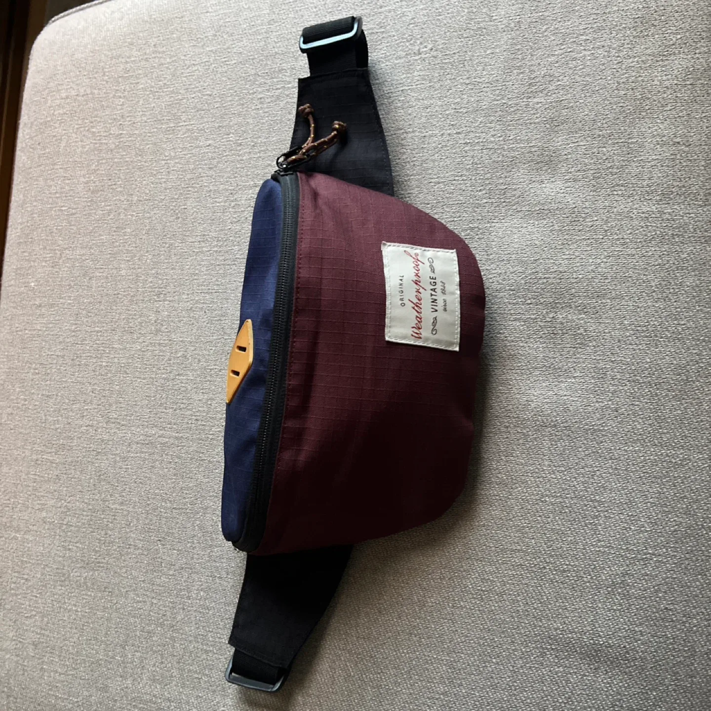 Weatherproof Vintage Sling Bag 🥕 image indicator(3)