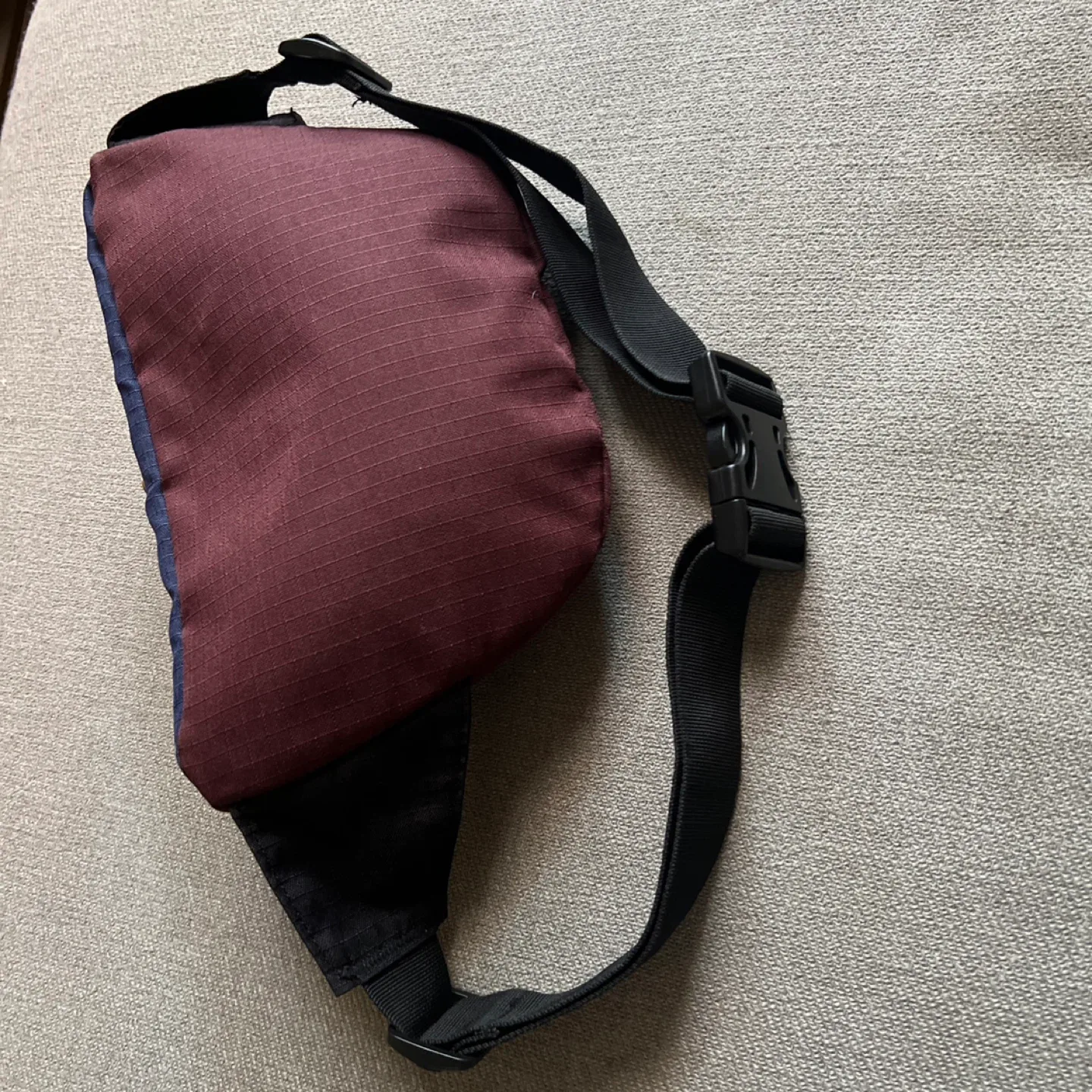 Weatherproof Vintage Sling Bag 🥕 image indicator(4)