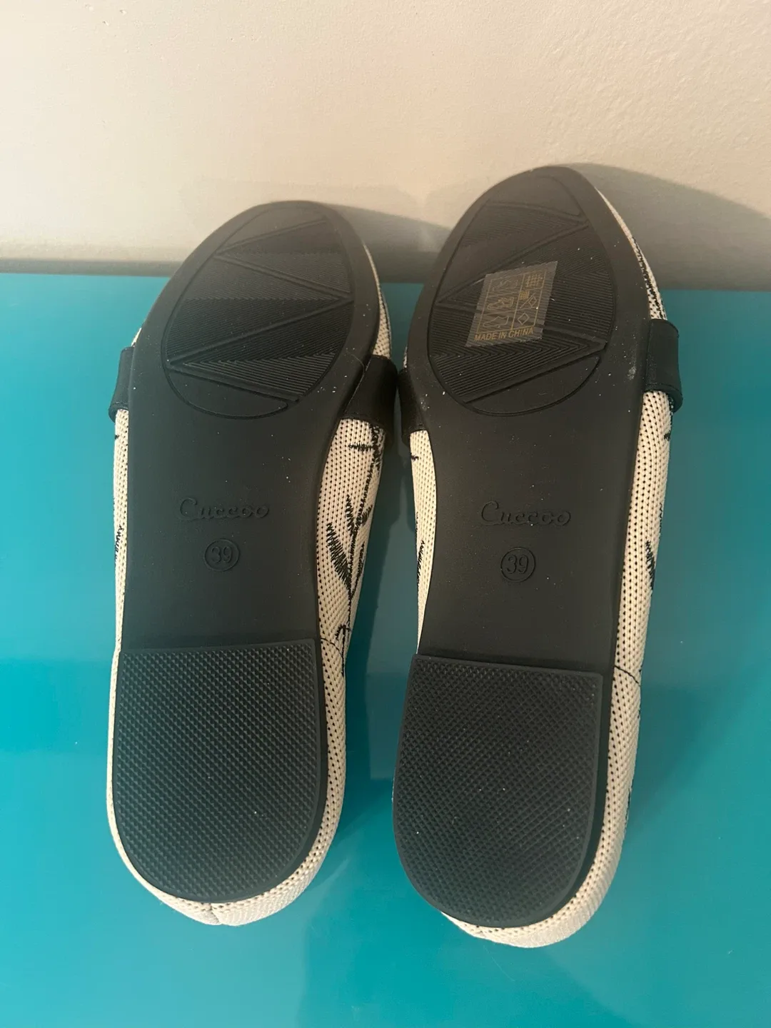 ✨ NEW Loafers - woven fabric – Size 39 (Fits Small) image indicator(5)