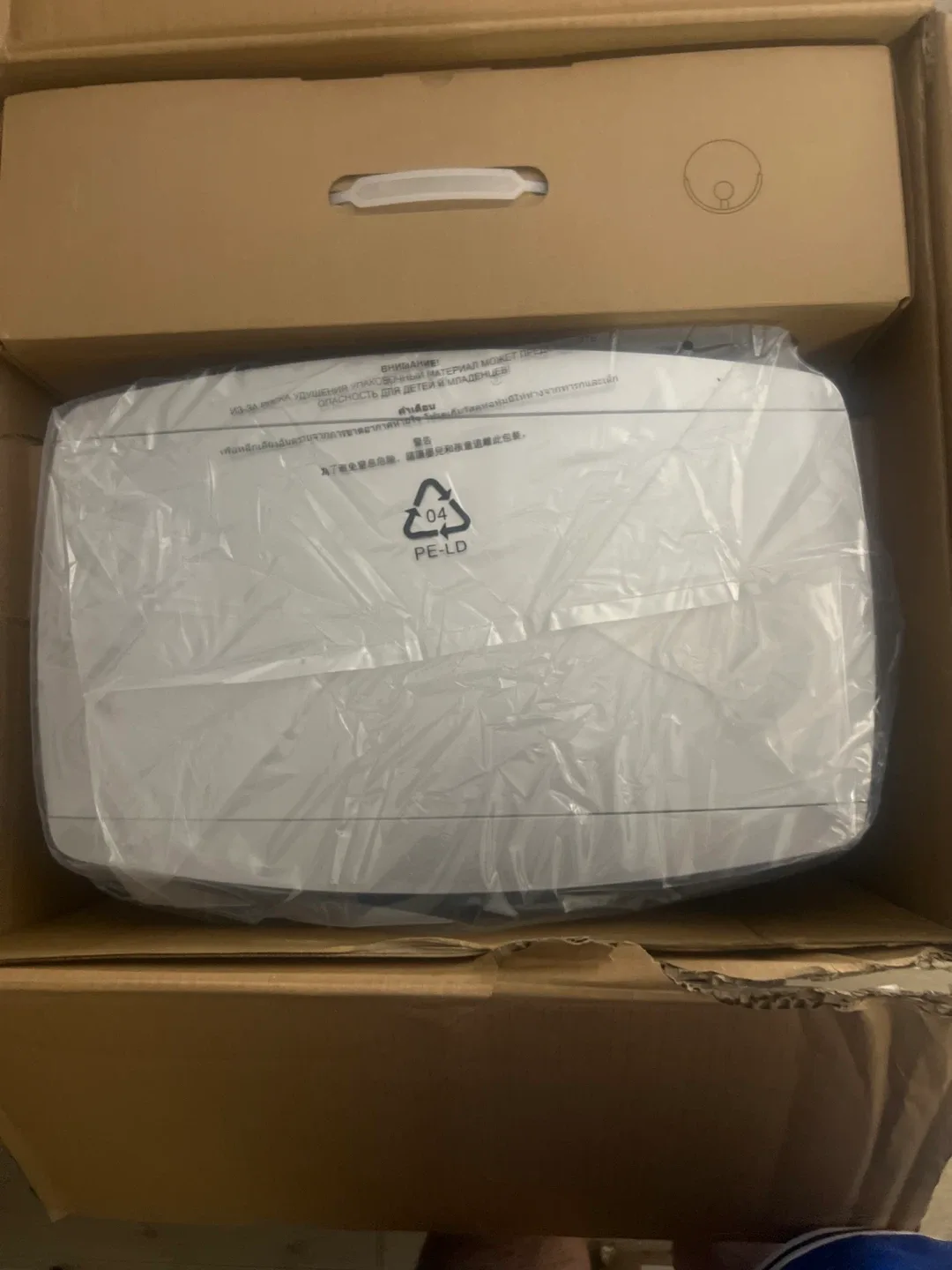 Ecovacs DEEBOT X1 OMNI Vacuum & Mopping Cleaner - New in Box! image indicator(3)