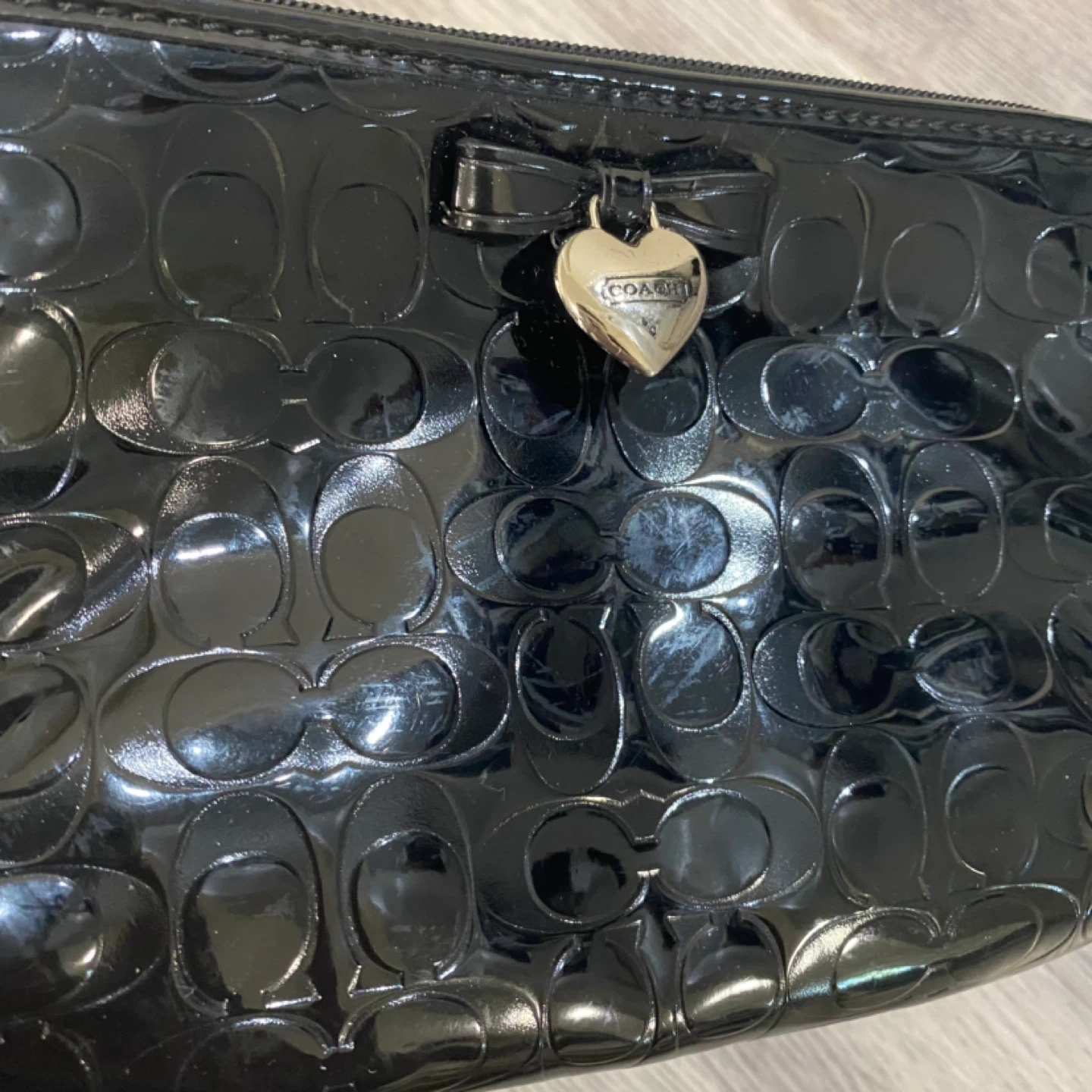 Coach Black Patent Leather Wristlet - photo 4