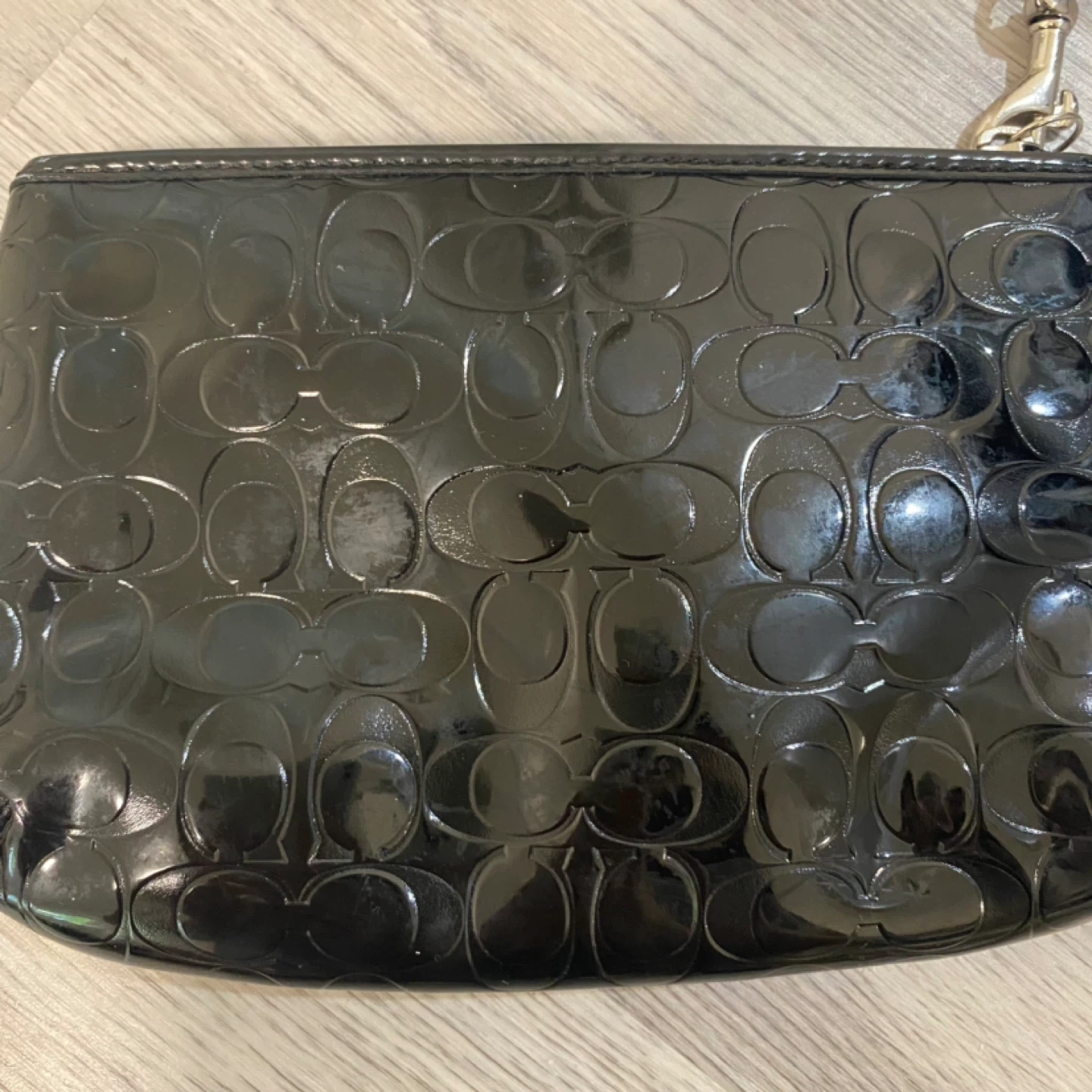 Coach Black Patent Leather Wristlet - photo 5