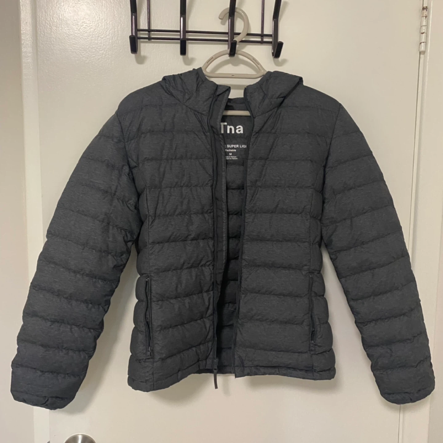Tna Botanie Super Light Packable Puffer (M)