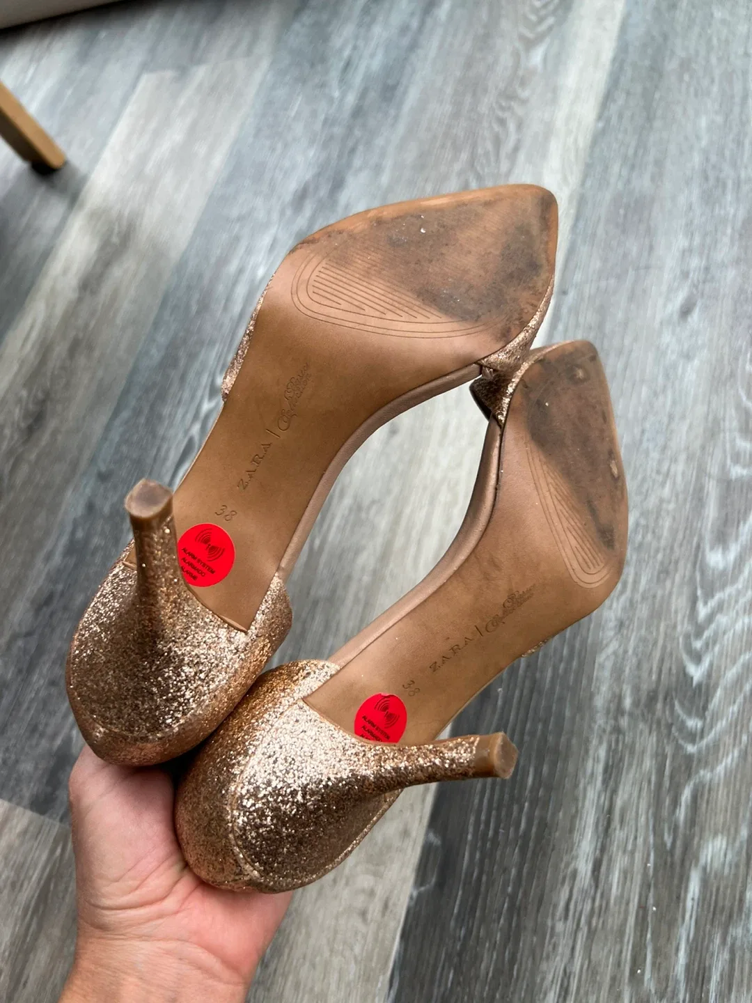 Zara Basic Collection Heels - Size 38 image indicator(6)