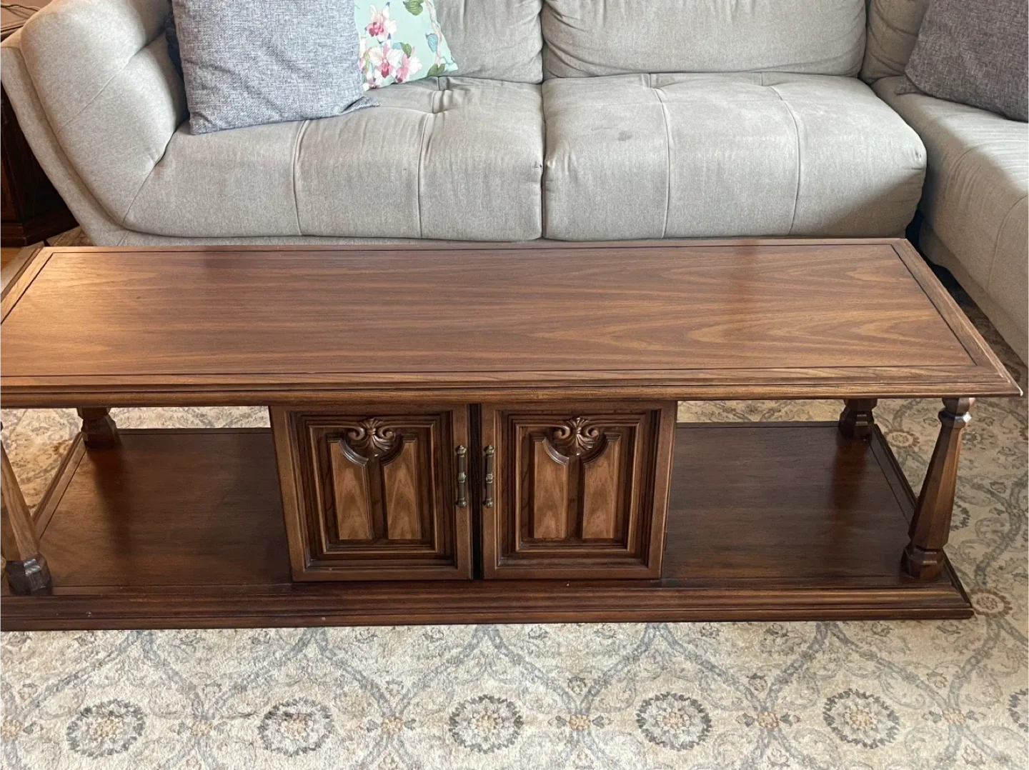 Vintage Wood Coffee Table with Storage image indicator(2)