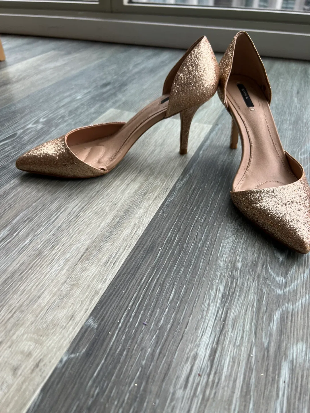 Zara Basic Collection Heels - Size 38 image indicator(7)