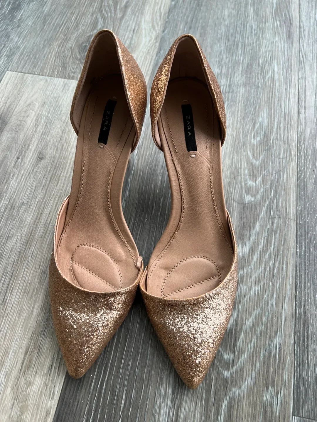 Zara Basic Collection Heels - Size 38 image indicator(10)