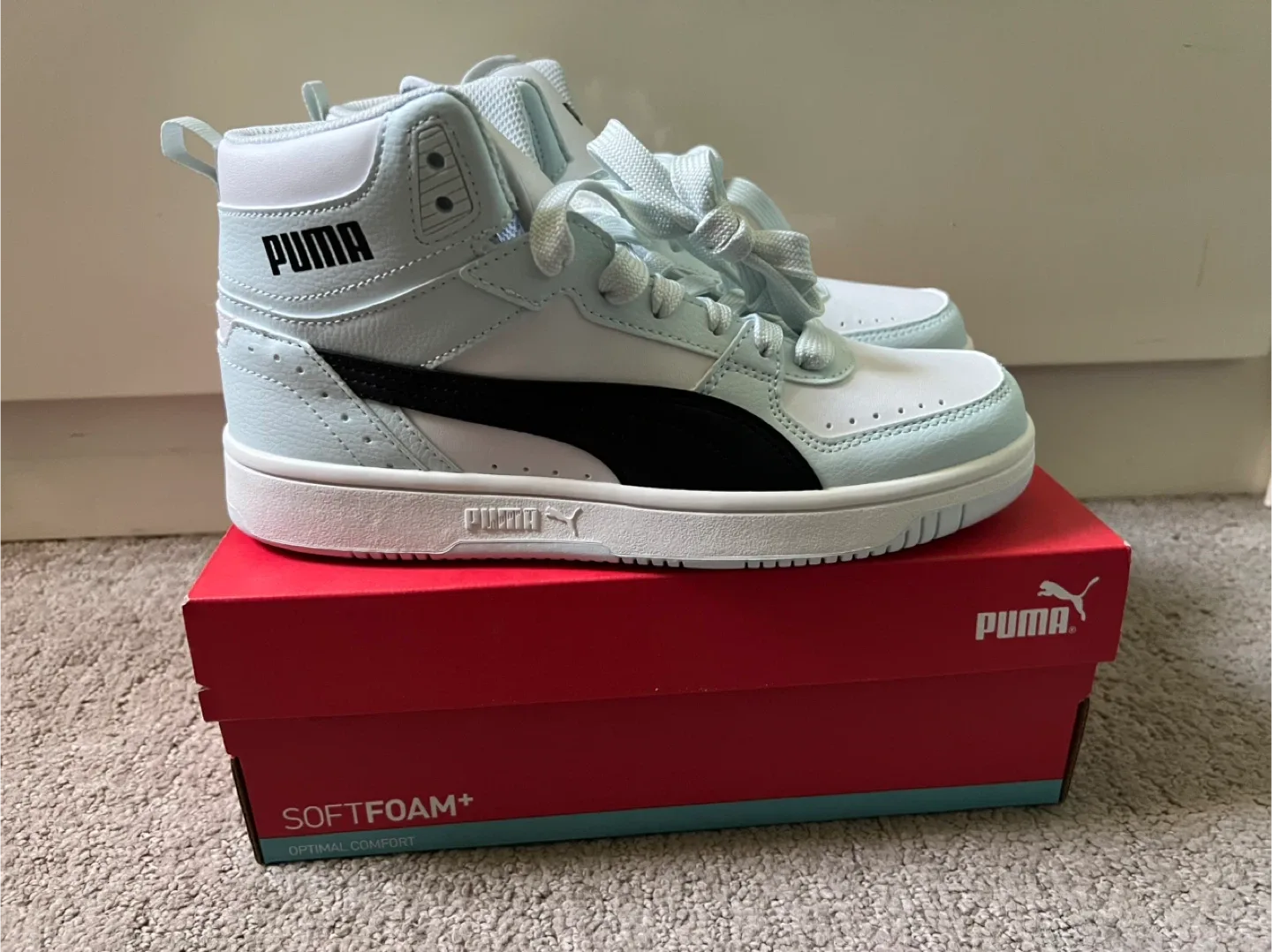 Brand New Puma Rebound Joy High-Top Sneakers - Size 8 image indicator(3)