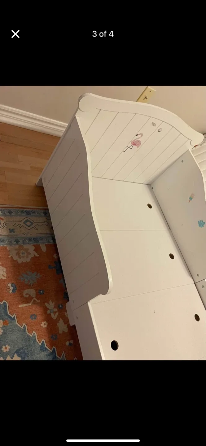 White Toddler Bed with Flamingo Design image indicator(4)