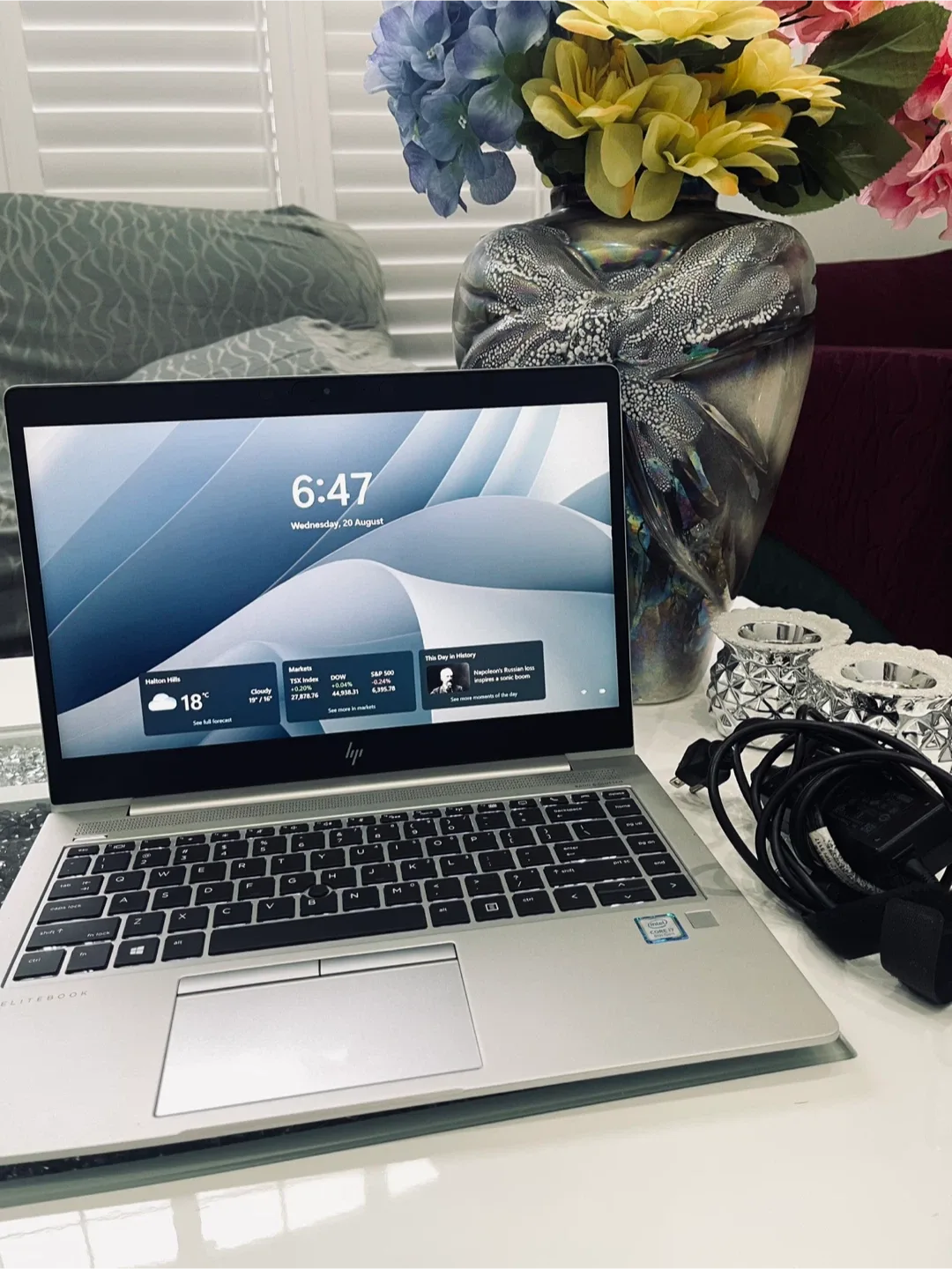 HP EliteBook 840 G6 | Core i7 | 16 GB RAM | 512 GB SSD | Win 11 image indicator(8)