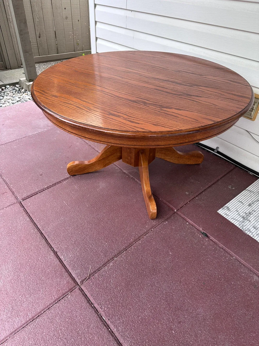 Round Wooden Table - 102cm Diameter image indicator(3)