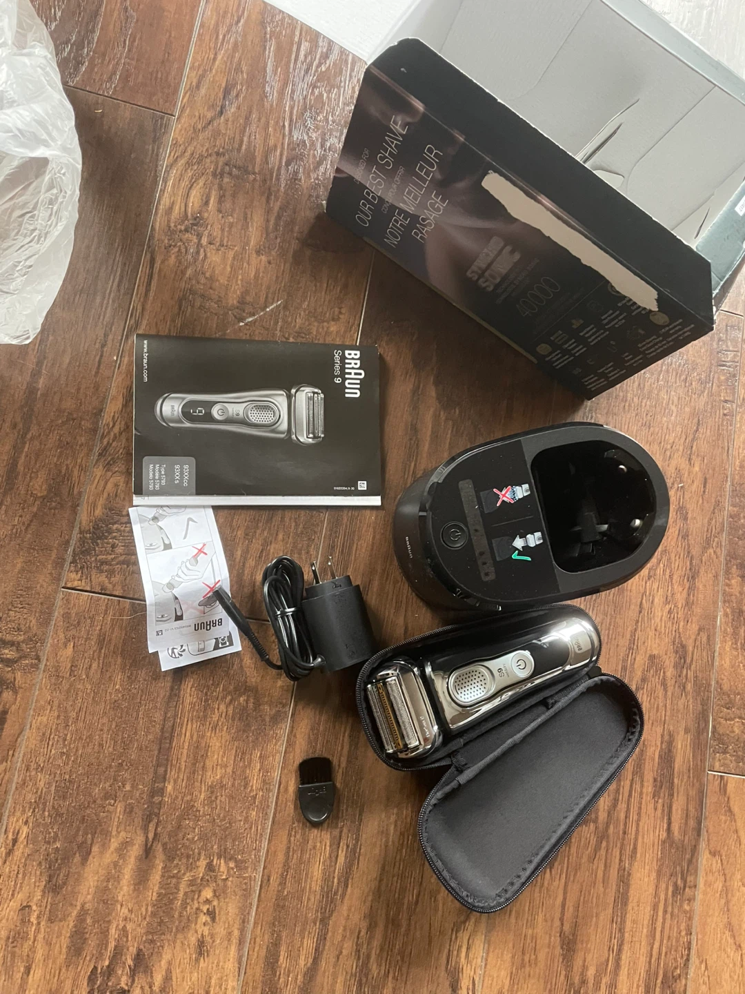 Braun Series 9 9376cc Electric Shaver - New - photo 2