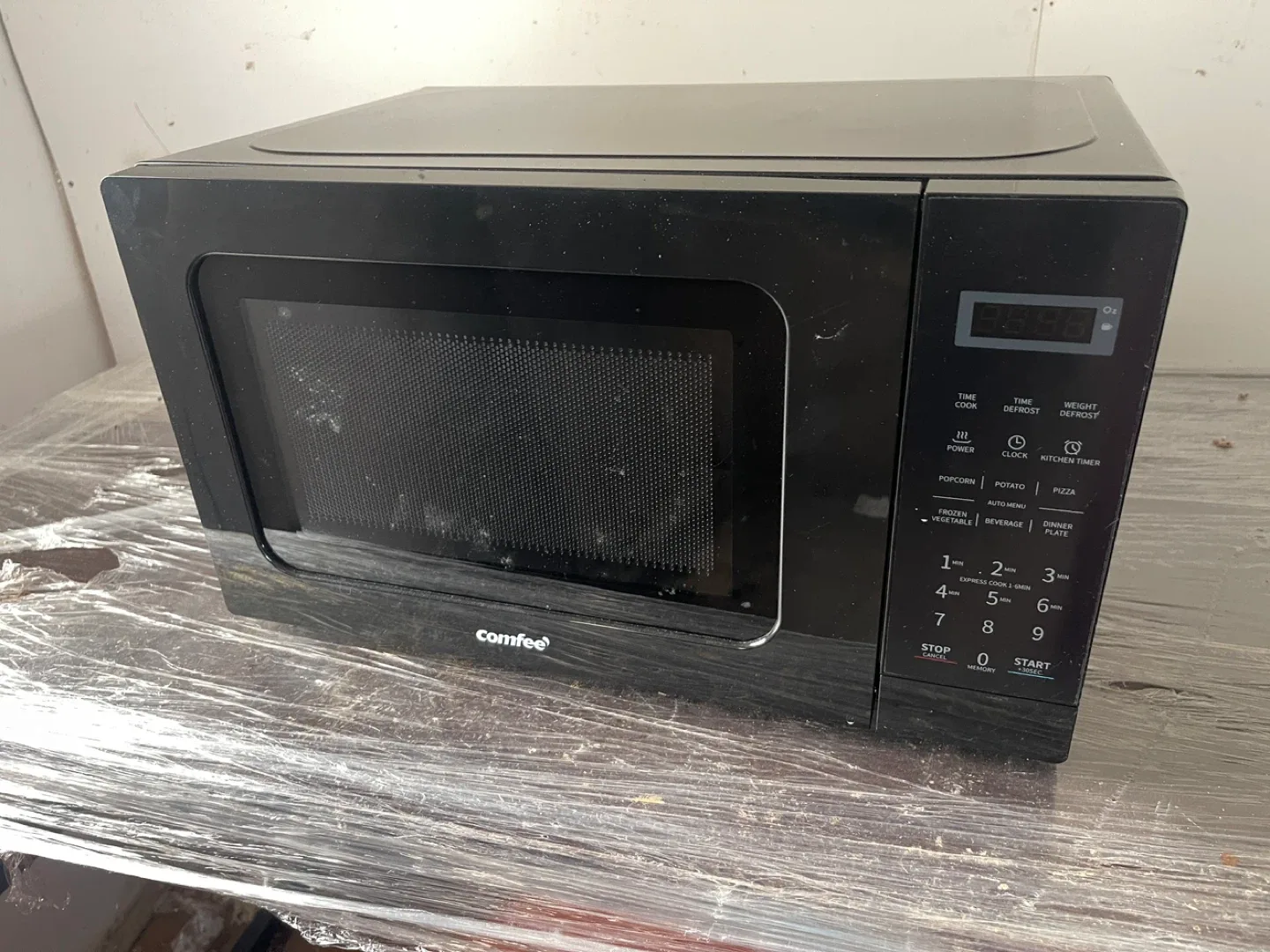 Comfee Microwave Oven - Black