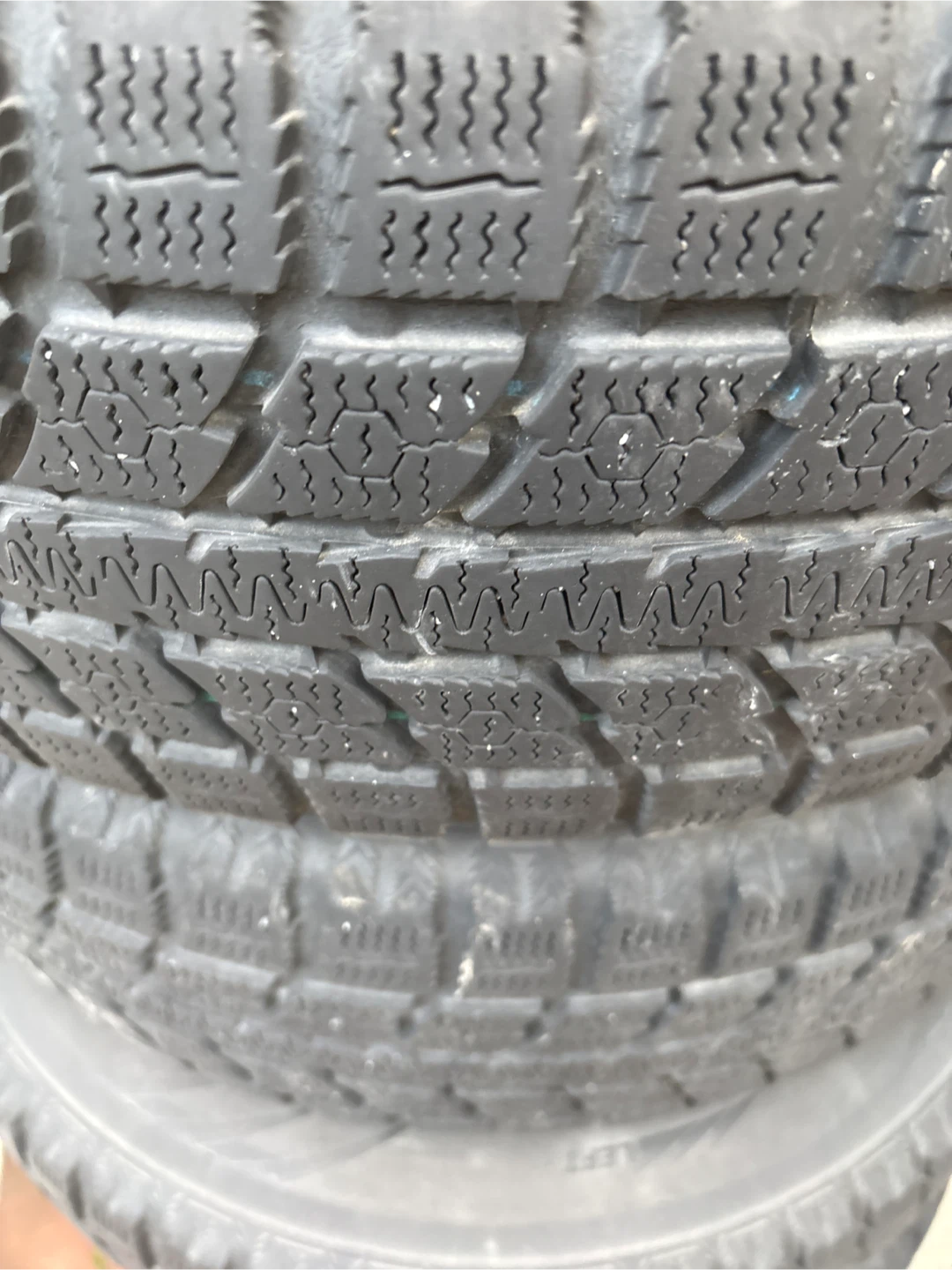 ORIGINAL HONDA CRV Rims-Set of Winter Tires 225/65R17 - photo 3